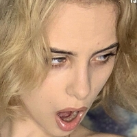 Ella Shaparenko Nue