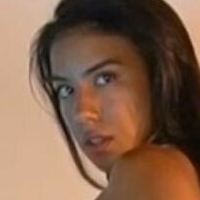 Ellalxo Nue
