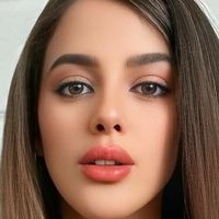 Elle Mu Nue