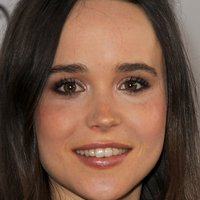 Ellen Page Nue