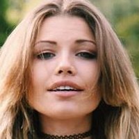 Ellie Patrikios Nue