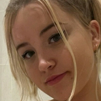 Emily.xx Nue
