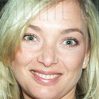 Emma Amos Nue