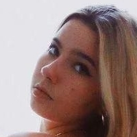 Emma Topps Nue