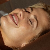 Erin van Dongen Nue