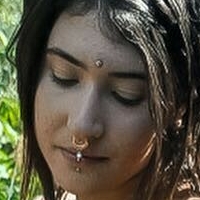 Esmeraldah Nue