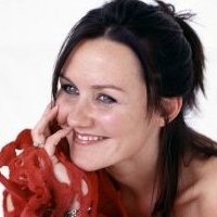Esther Hall Nue