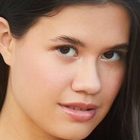 Evelin Elle Nue