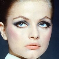 Ewa Aulin Nue