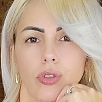 Fernanda Krishack Nue