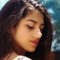 Floppy Abril Nue