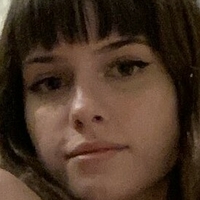 Girls With Bangs Nue