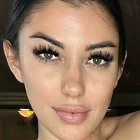 glowupwithmeg Nue