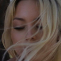 haileypeltz Nue