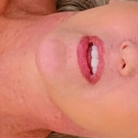 halle_usa22 Nue