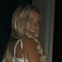 Hannah Sharpe Nue