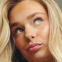 Helena Farstad Nue
