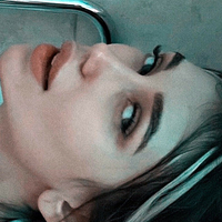 Holly Mur Nue