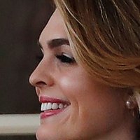 Hope Hicks Nue
