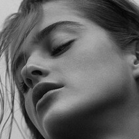 Ichelle Streekstra Nue