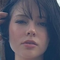 Isabella Theran Nue