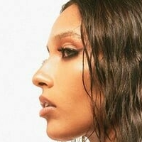 Isha Kaur Dhillon Nue