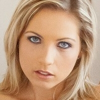 Jenni Gregg Nue
