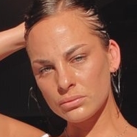 Jess Harnett Nue