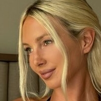 jessietrueman Nue