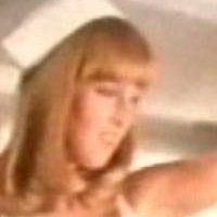 Julia Bond Nue
