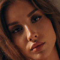 Julia Polowczyk Nue