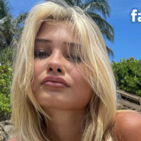 Juliabrookec Nue