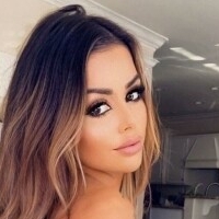 Julie Annee Nue
