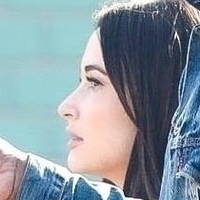 Kacey Musgraves Nue