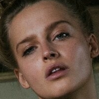 Karolina Pisarek Nue