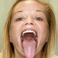 katelynlongtongue Nue