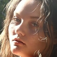 Katy Hedges Nue