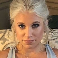 Kelly Stafford Nue