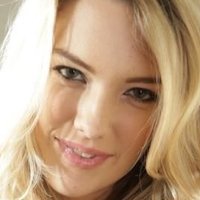 Kenna James Nue