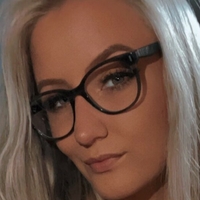 KhloeeSmithhh Nue