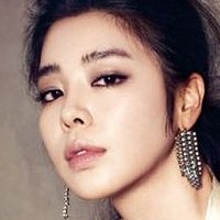 Kim Gyu-ri Nue