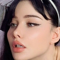 lani-louuu Nue