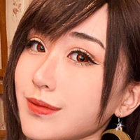 Larissa Rochefort Nue