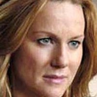 Laura Linney Nue