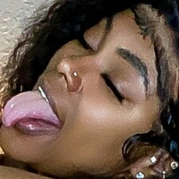 lazaniazee Nue