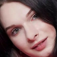 Lee_Green Nue