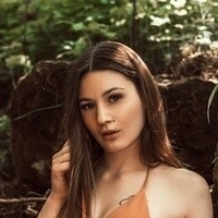 Lena-Sophie Nue