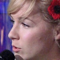 Lenna Kuurmaa Nue