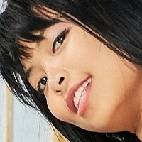 Leona Thai Nue