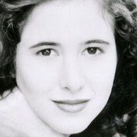 Leslie Kendall Dye Nue